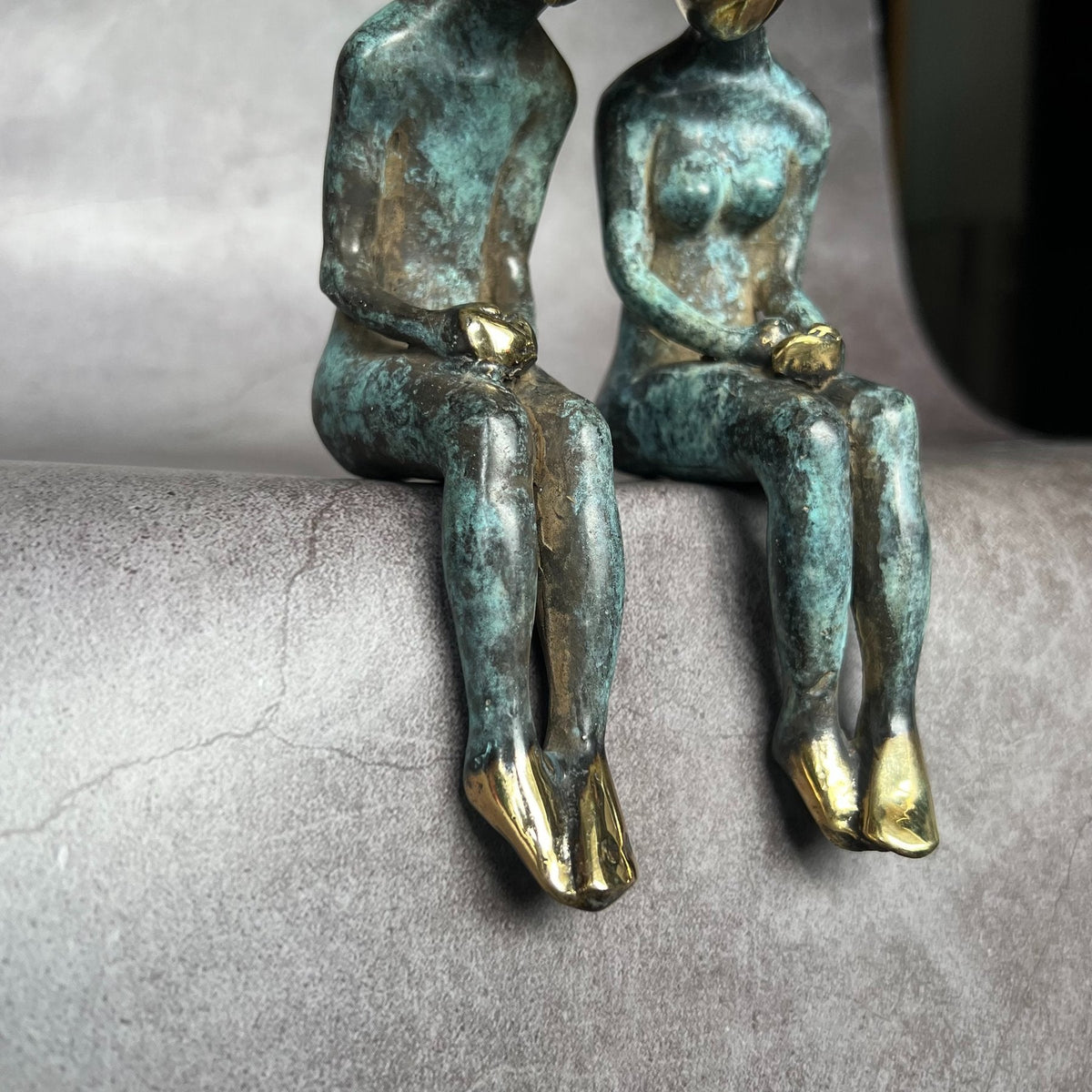 SIDE BY SIDE — Sooka Interior - MAUHK
